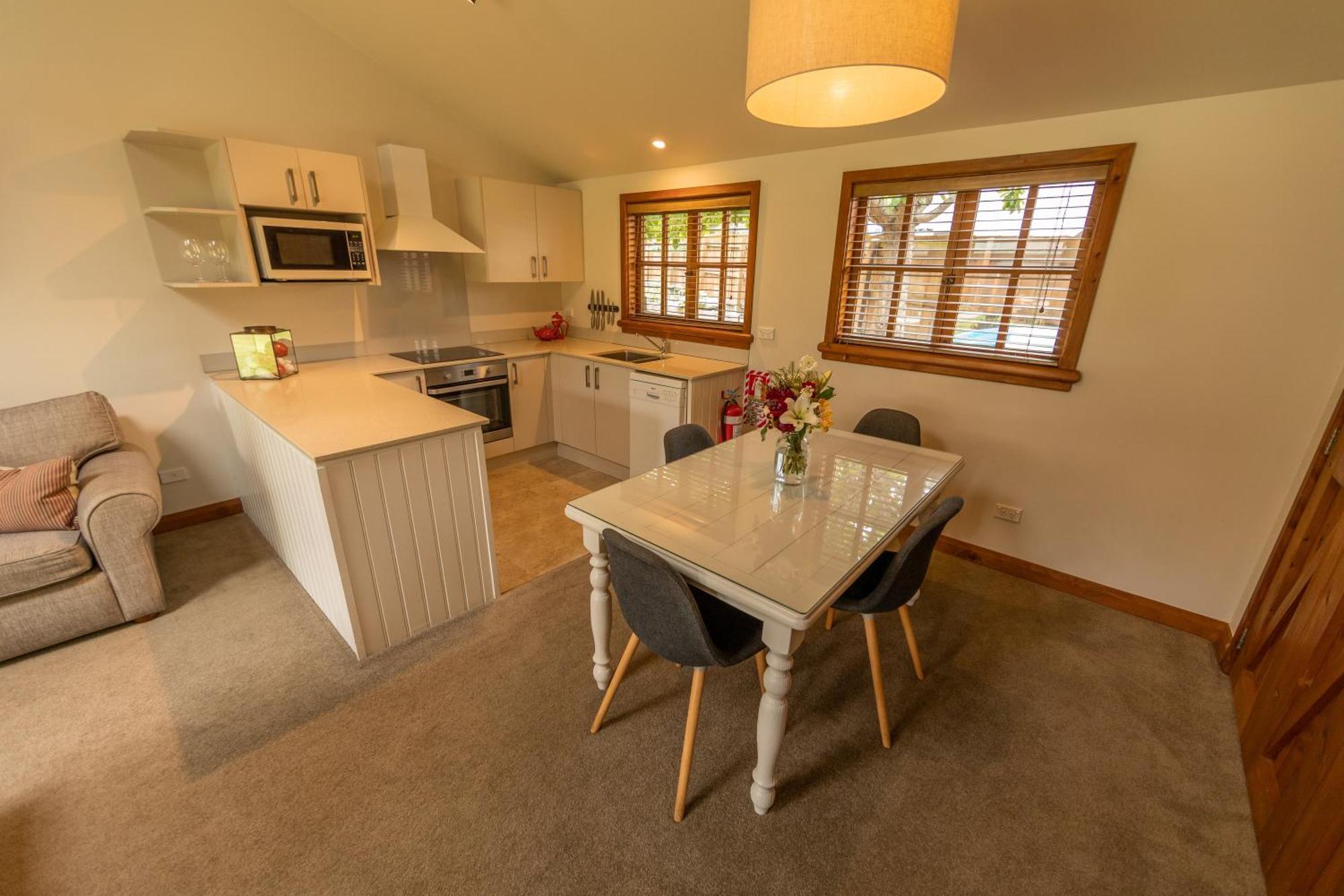 Wanaka Homestead Lodge & Cottages Екстериор снимка
